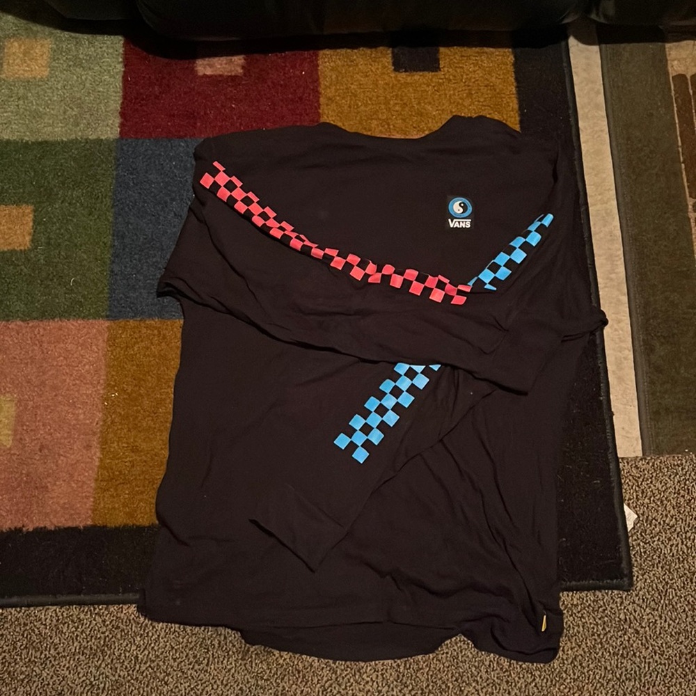 Vans- black long-sleeve